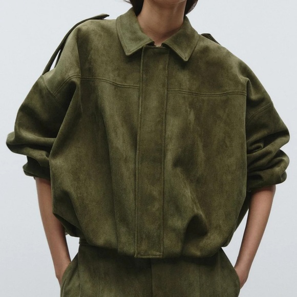 NEW Maven Suede Olive colored Cropped Bomber Jacket - Women size small - Picture 5 of 7